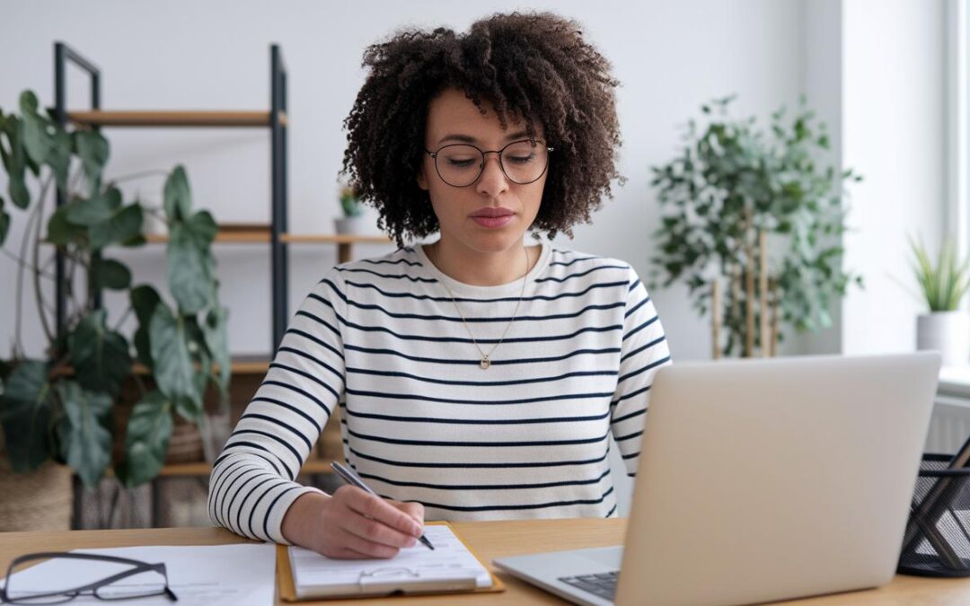 Modèle facture indemnité forfaitaire pour frais de recouvrement à télécharger gratuitement en Word et Excel avec la mention légale de 40€ prête à copier et une checklist de conformité intégrée